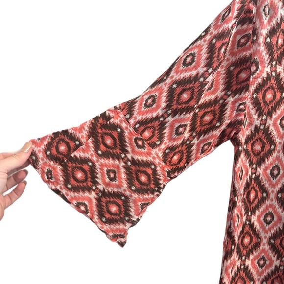 Vibrant Pink and black Boxy Blouse with 3/4 Sleeves - Picture 3 of 3